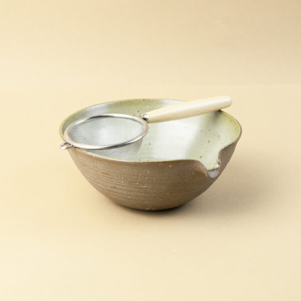 Sietelis Su Medine Rankena